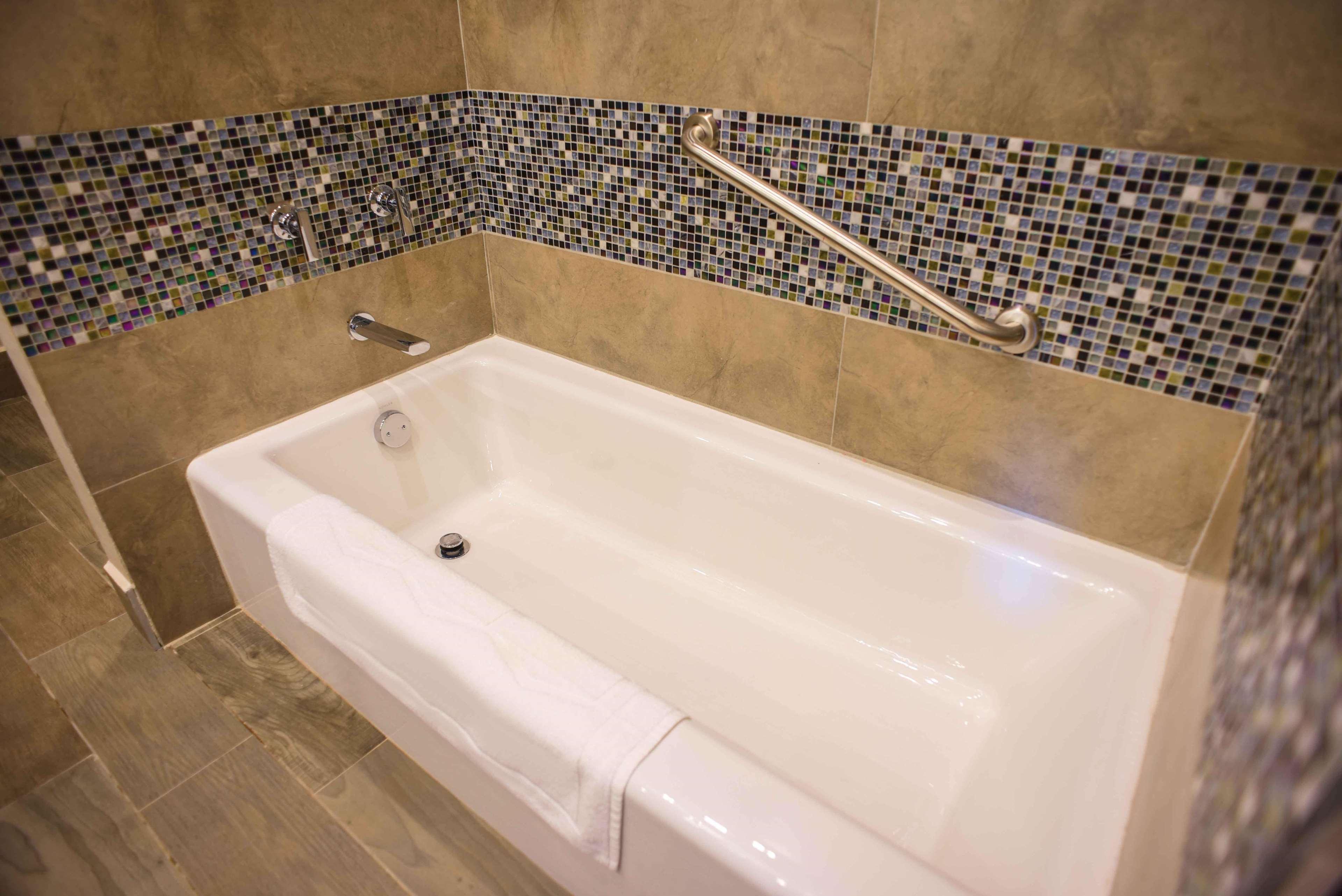 Hampton Inn Piedras Negras Ngoại thất bức ảnh