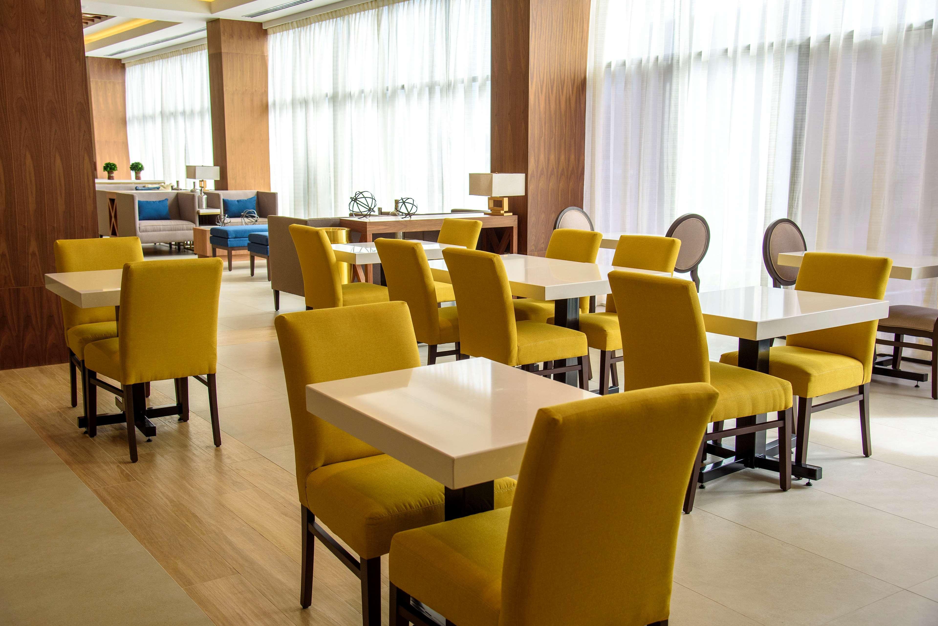 Hampton Inn Piedras Negras Ngoại thất bức ảnh