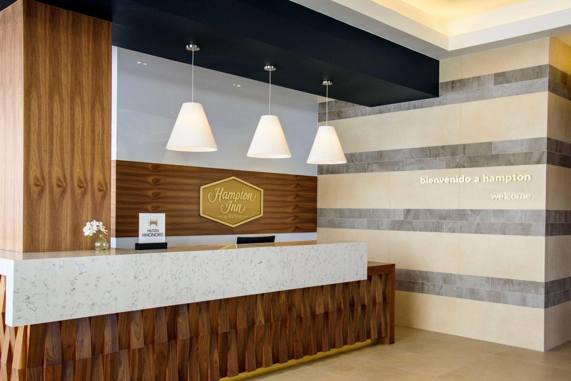 Hampton Inn Piedras Negras Ngoại thất bức ảnh